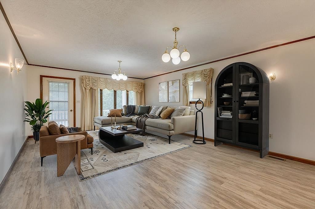 1151 Stonebruise Rd Lebanon, VA 24266 - Thumbnail 4