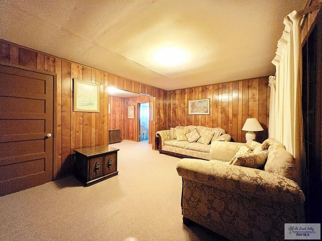 695 W Harris Ave Raymondville, TX 78580 - Thumbnail 4