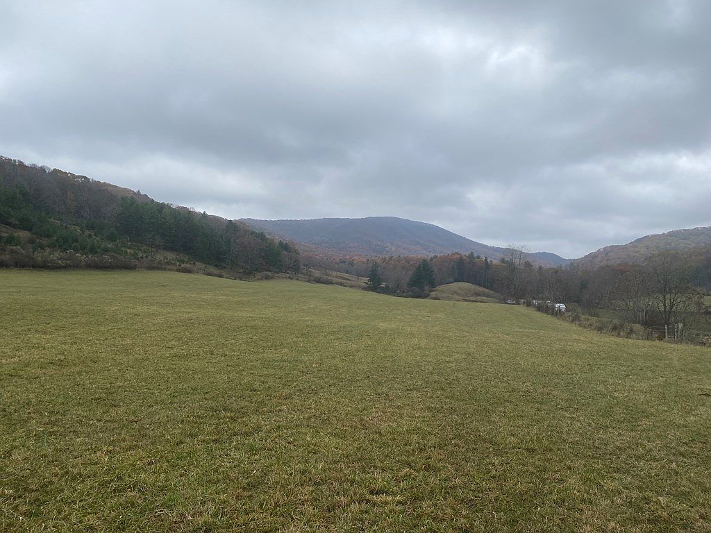 214 Comers Creek Rd Sugar Grove, VA 24375 - Thumbnail 4