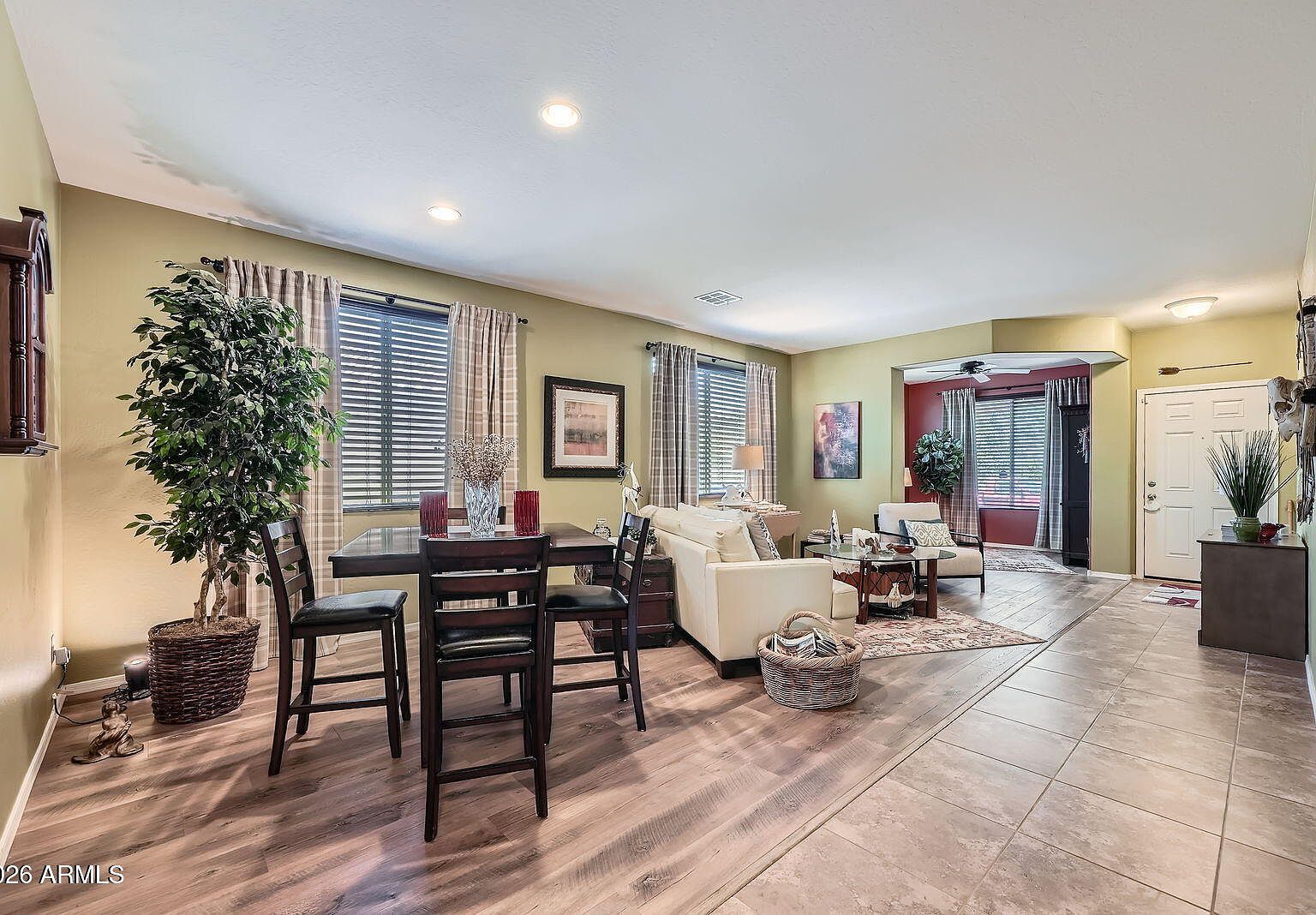 2323 W Alicia Dr Phoenix, AZ 85041 - Thumbnail 4