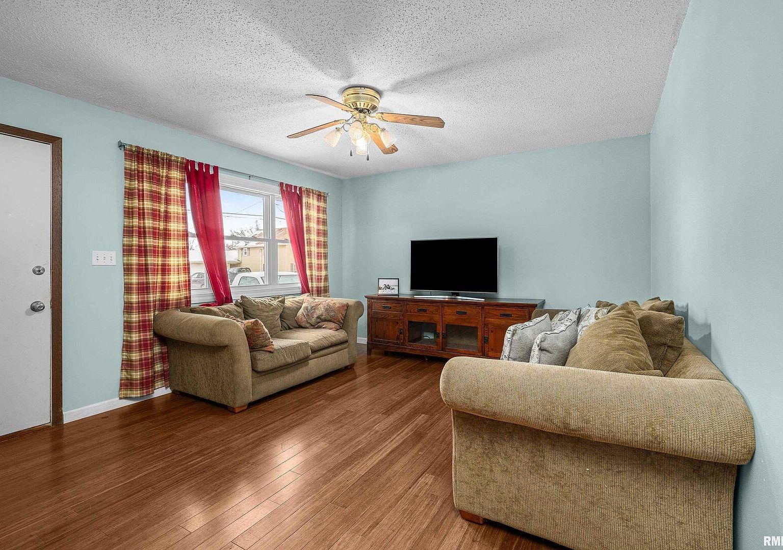 617 6th St Camanche, IA 52730 - Thumbnail 4