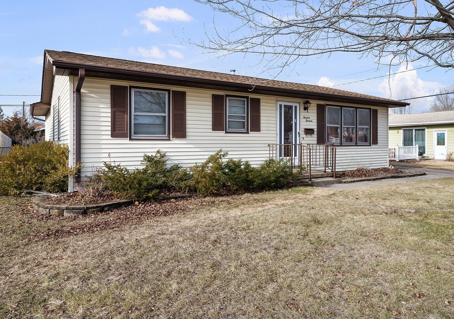1313 Blackhawk Ln Camanche, IA 52730 - Thumbnail 4