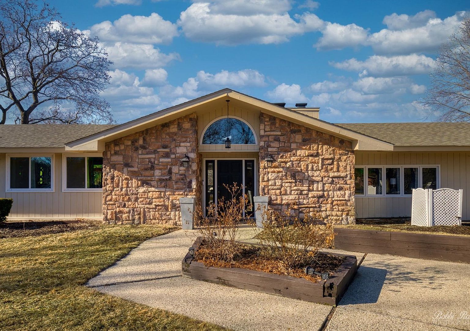 208 Brookdale Ln Palatine, IL 60067 - Thumbnail 4