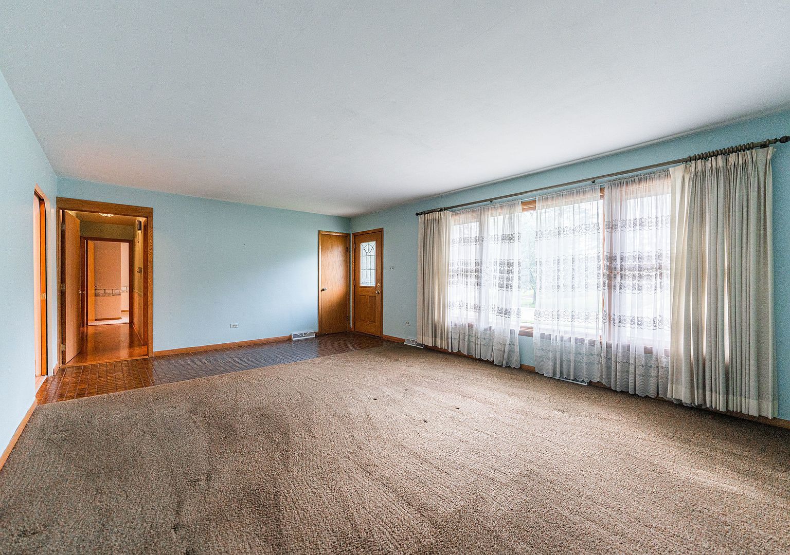 525 Bunning Dr Downers Grove, IL 60516 - Thumbnail 4