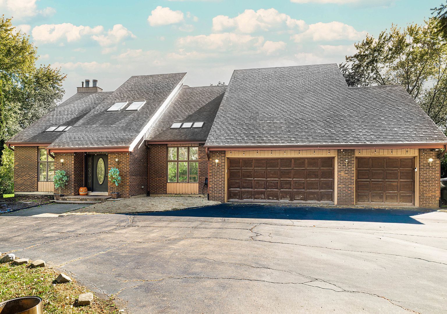 336 Roberts Rd Inverness, IL 60010 - Thumbnail 4