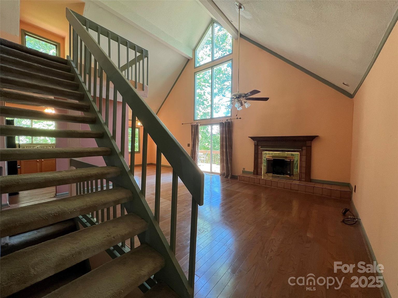 430 Laurel Heights Ln Tryon, NC 28782 - Thumbnail 4