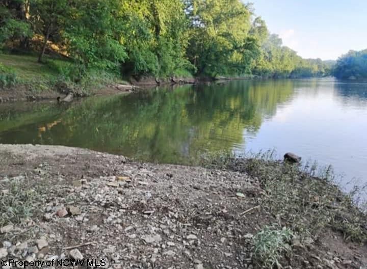 34 Sandy Beach Rd Fairmont, WV 26554 - Thumbnail 4