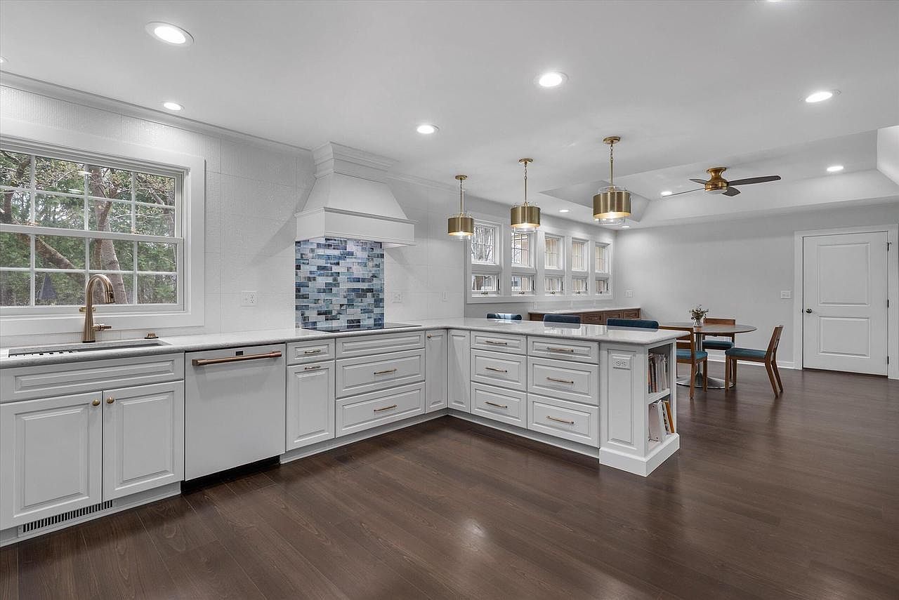 1428 Carrington St Janesville, WI 53545 - Thumbnail 4