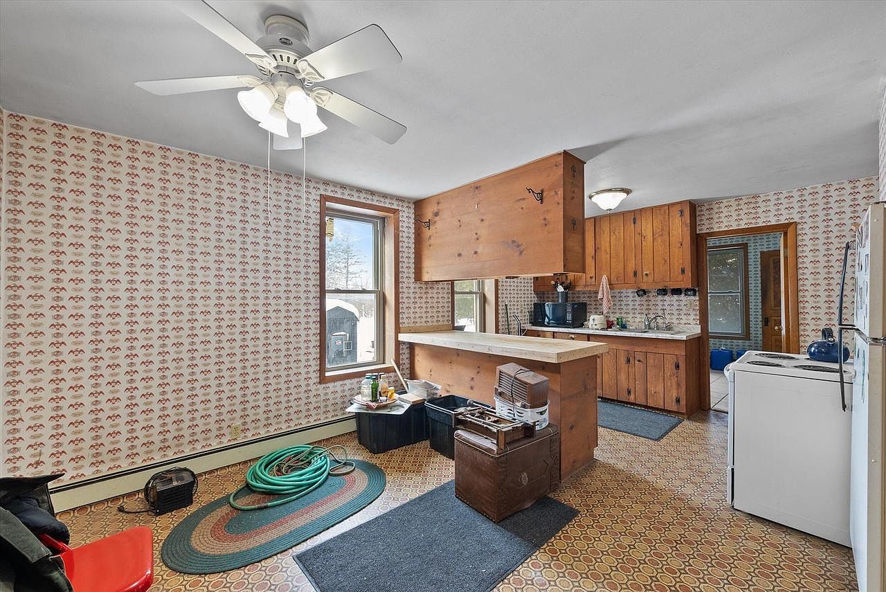 3661 Blue Goose Rd West Bend, WI 53095 - Thumbnail 4