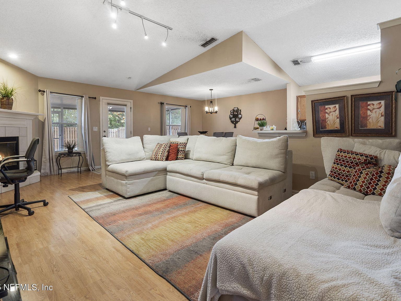 1931 Hunters Trace Cir Middleburg, FL 32068 - Thumbnail 4