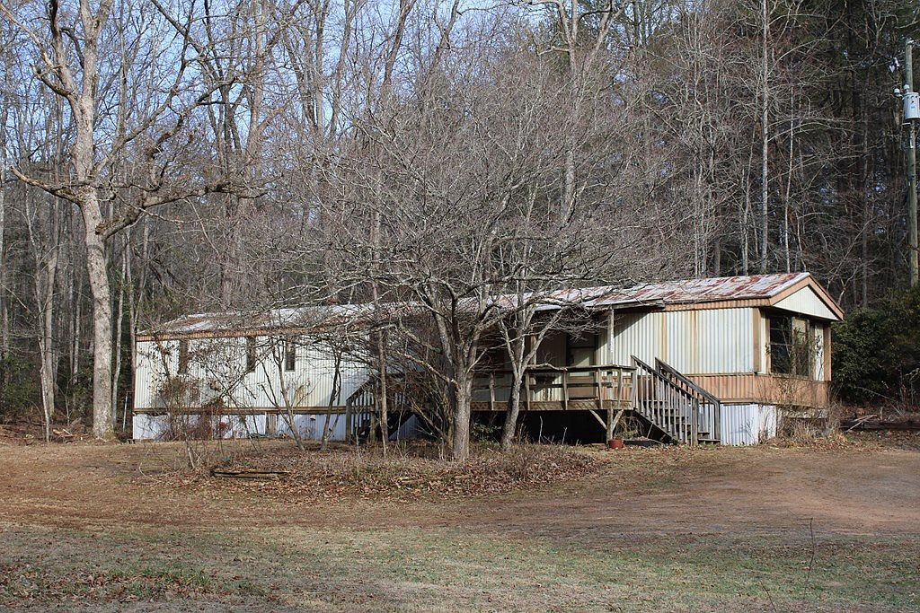 153 Breezy Oak Ln Franklin, NC 28734 - Thumbnail 4