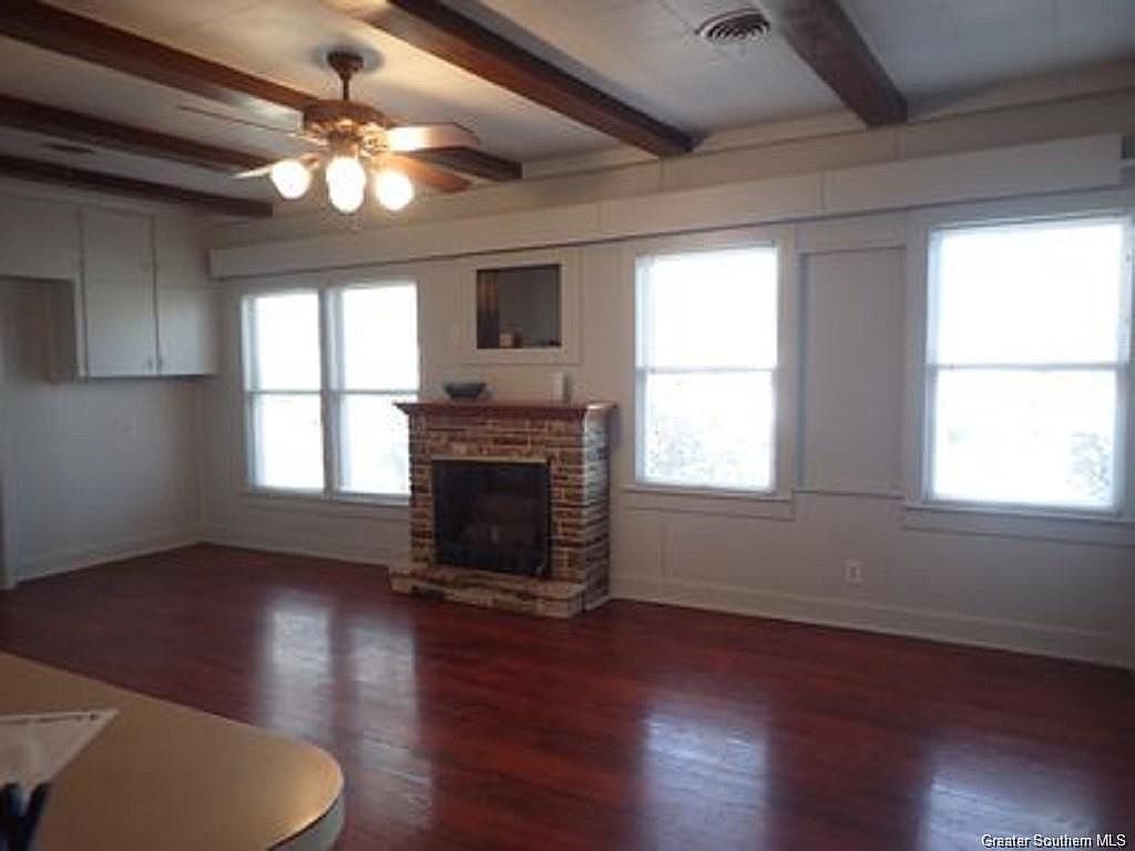 318 S Welty St Iowa, LA 70647 - Thumbnail 4