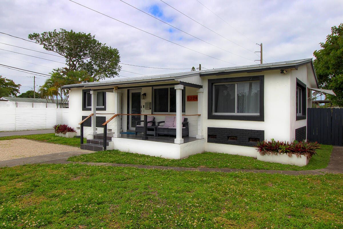 1324 N 24th Ave Hollywood, FL 33020 - Thumbnail 4