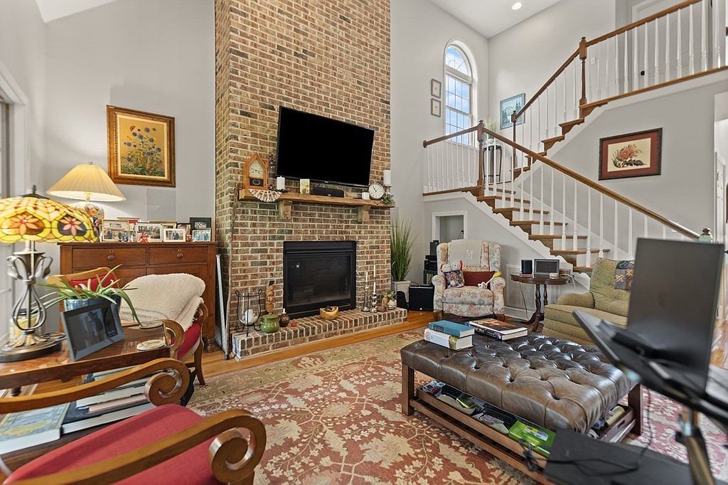 153 Falcon Crest Ct Hazard, KY 41701 - Thumbnail 4