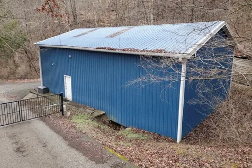 (undisclosed Address) Avawam, KY 41713 - Thumbnail 4