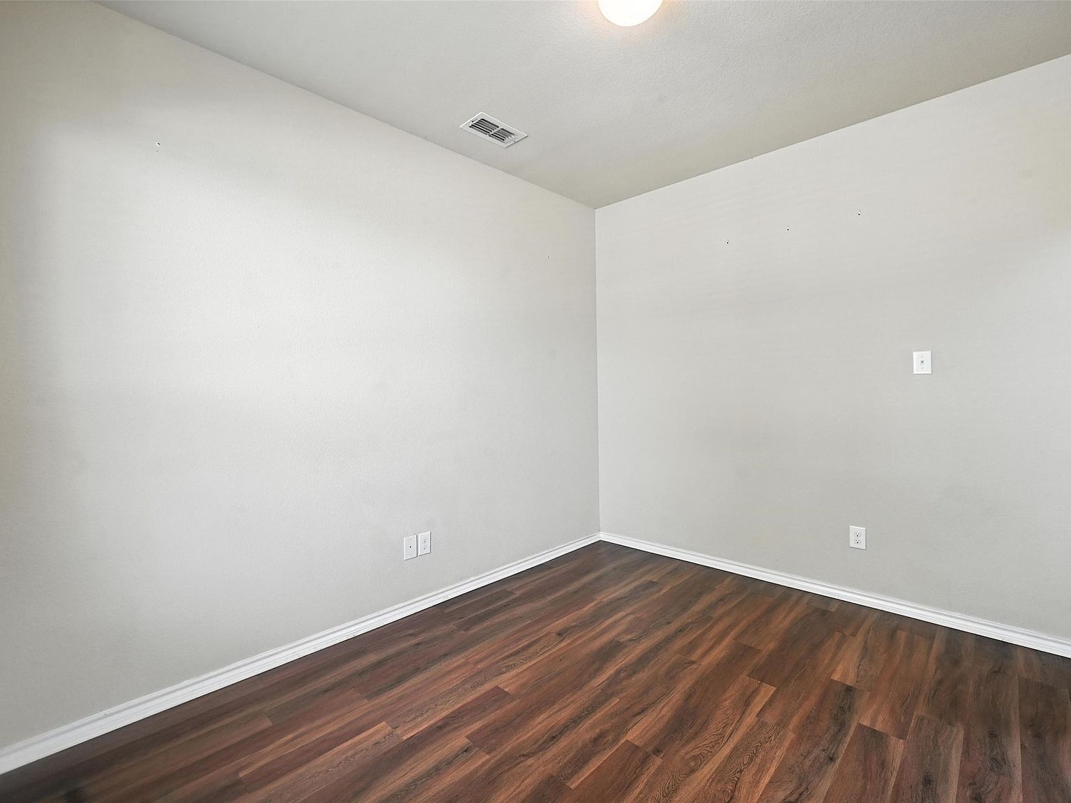 8837 Cold Harbor St Fort Worth, TX 76123 - Thumbnail 4