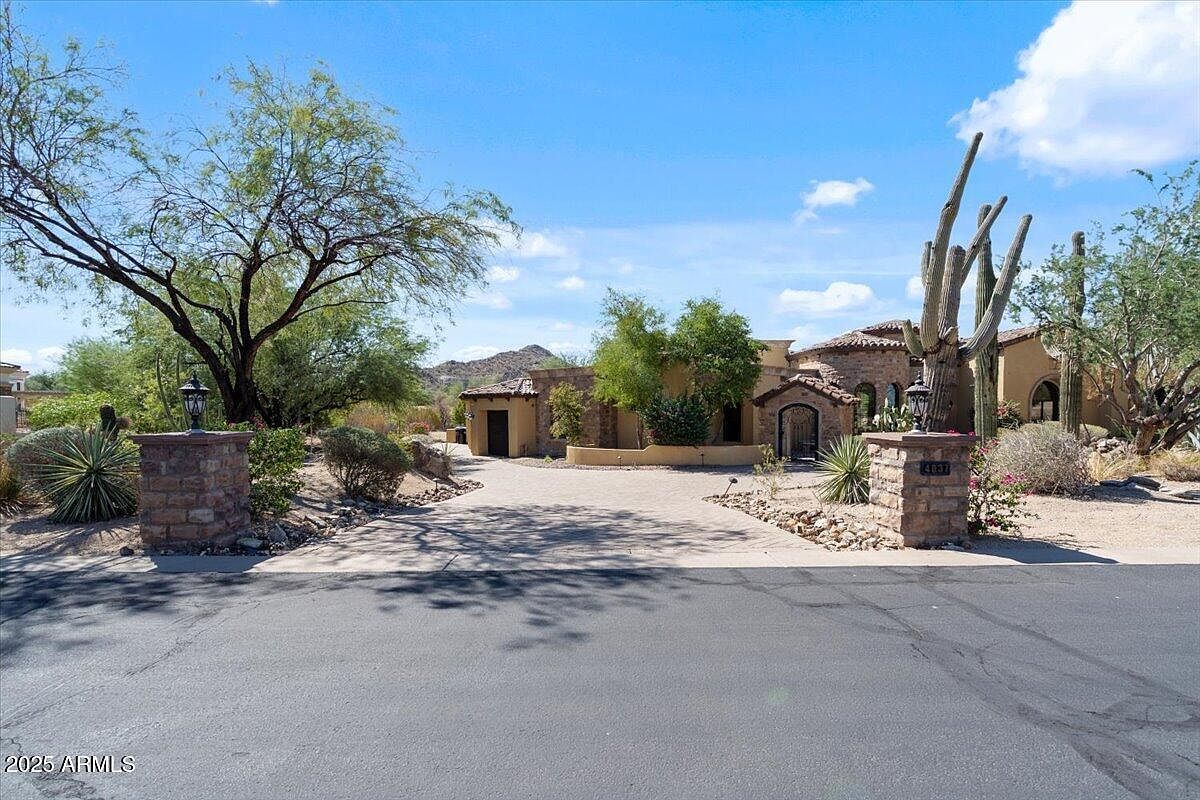 4037 N Pinnacle Hills Cir Mesa, AZ 85207 - Thumbnail 4