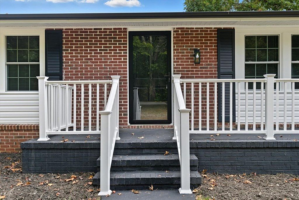 1092 Neals Corner Rd Clover, VA 24534 - Thumbnail 4