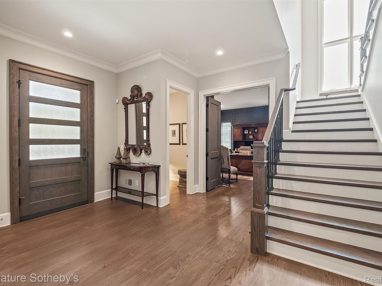 1295 Lakeside Dr Birmingham, MI 48009 - Thumbnail 4