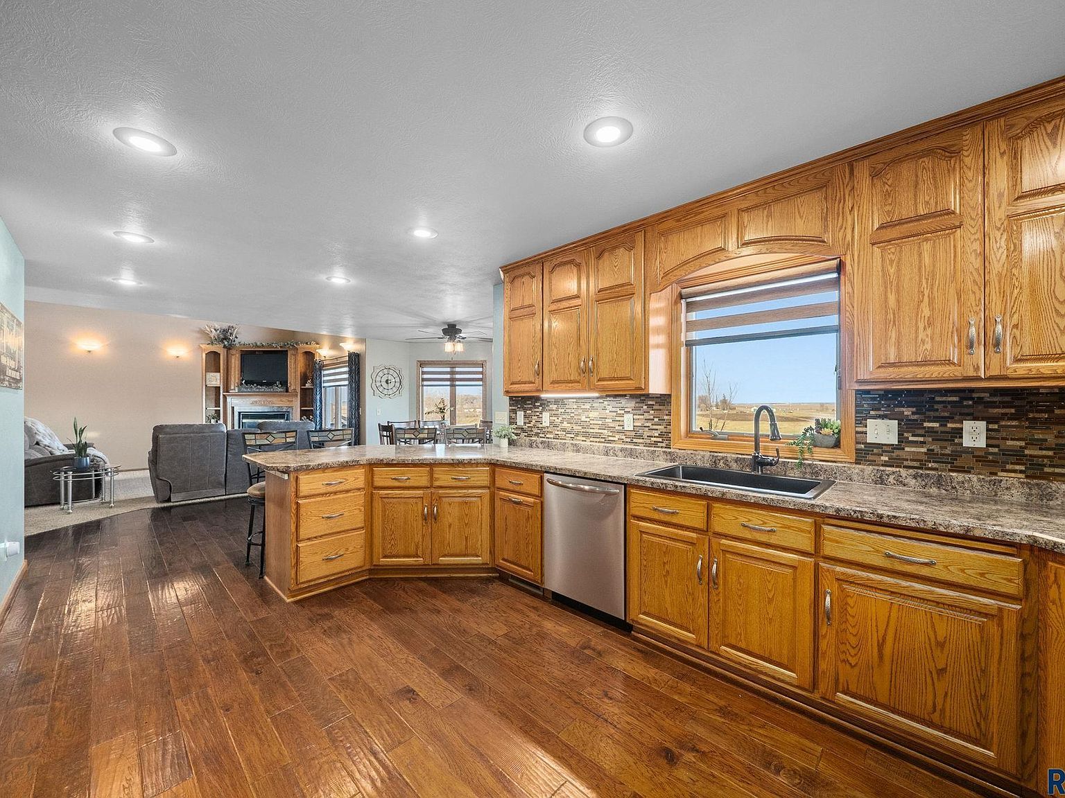 206 Ridge View Rd Beaver Creek, MN 56116 - Thumbnail 4