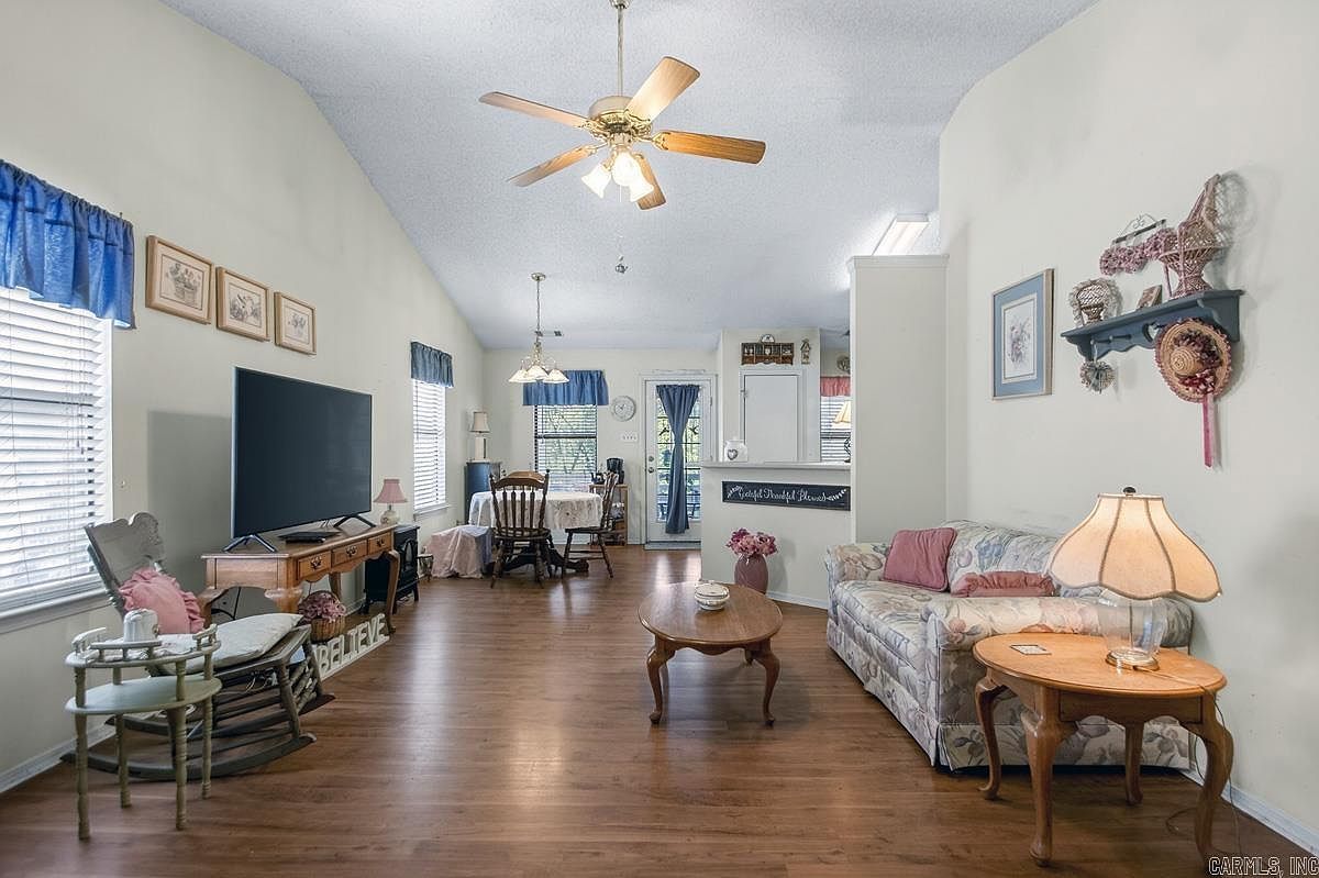 8 Calvary Cir Little Rock, AR 72211 - Thumbnail 4