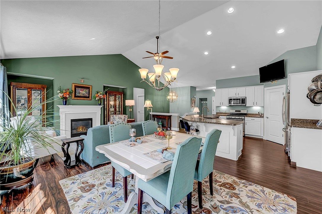 4326 Tudor Dr Kirtland, OH 44094 - Thumbnail 4