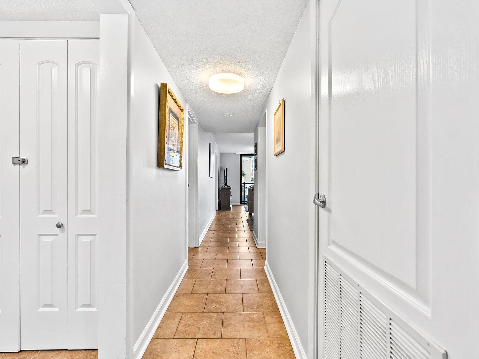 601 Mitchell Dr APT 206 Myrtle Beach, SC 29577 - Thumbnail 4