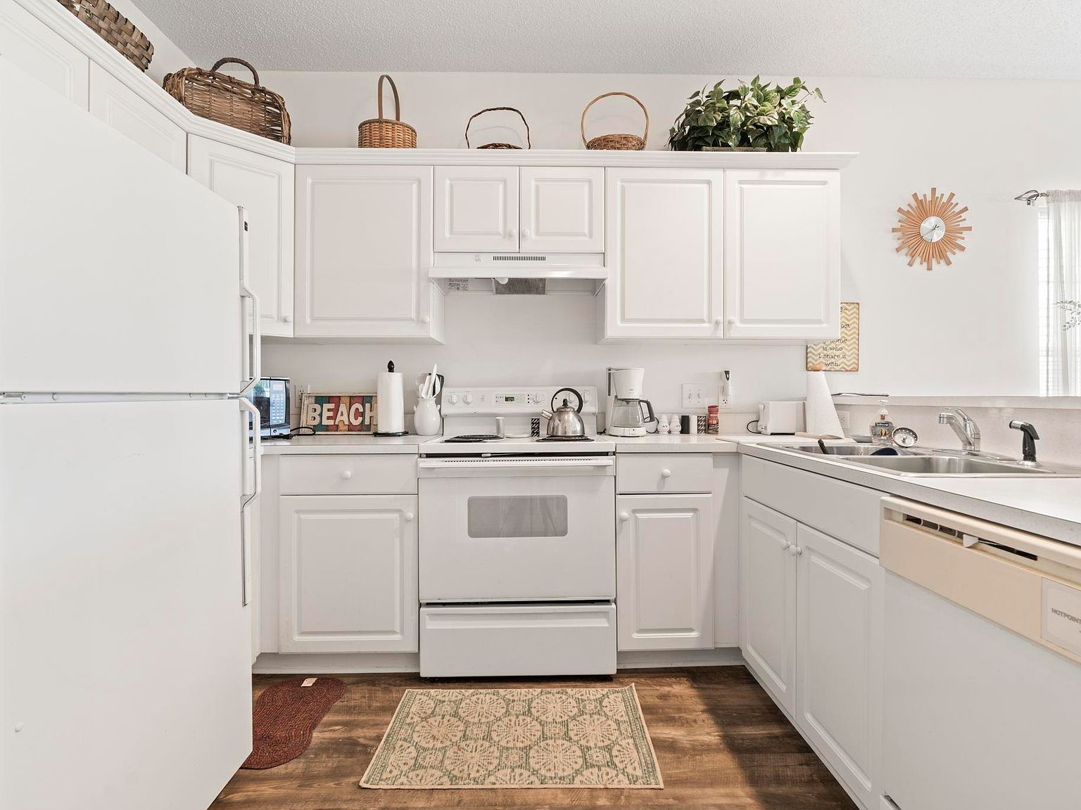 2020 Cross Gate Blvd Unit 102 Myrtle Beach, SC 29575 - Thumbnail 4