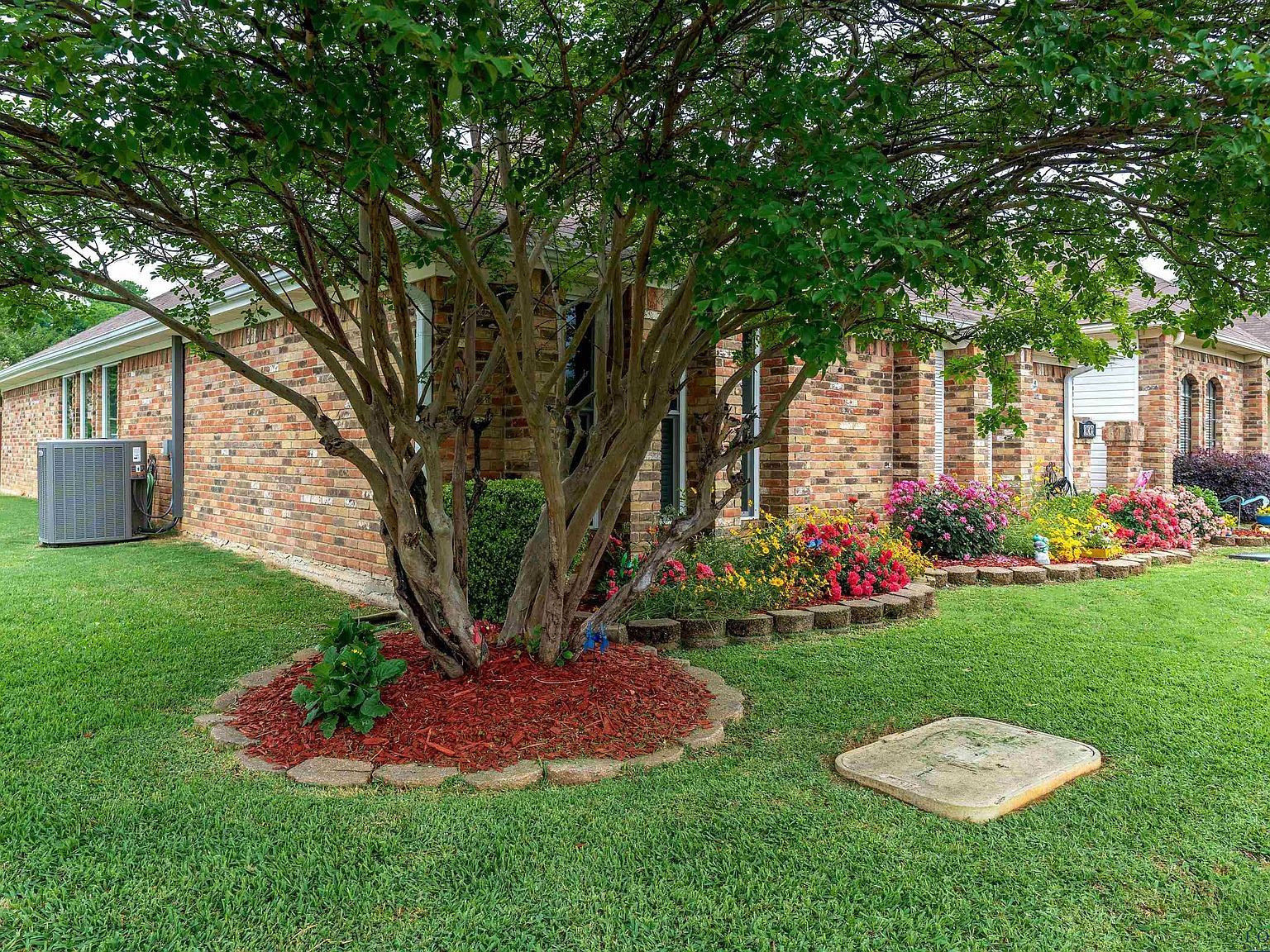 909 Towne Lake Dr Longview, TX 75601 - Thumbnail 4