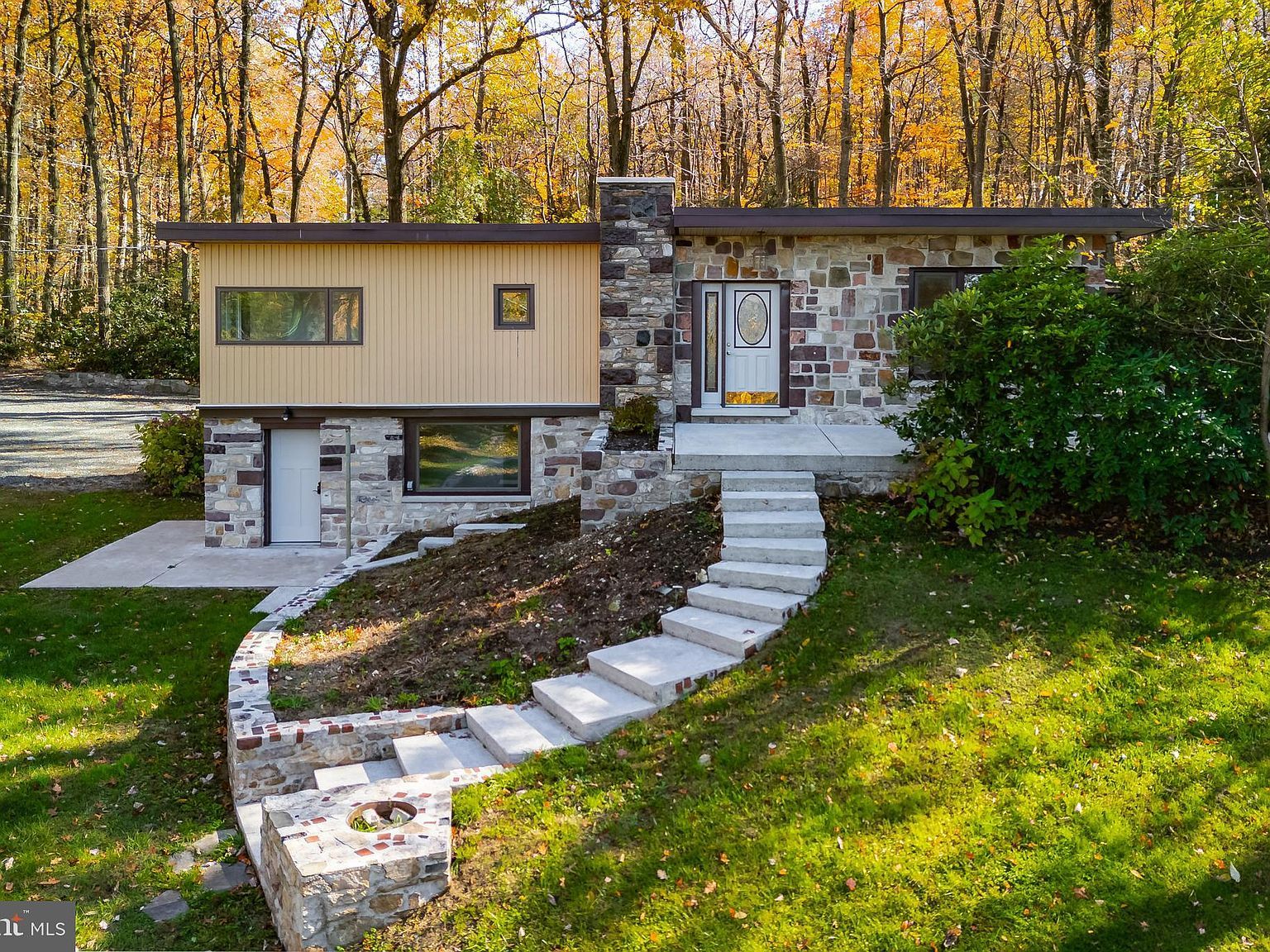 3211 Pricetown Rd Fleetwood, PA 19522 - Thumbnail 4