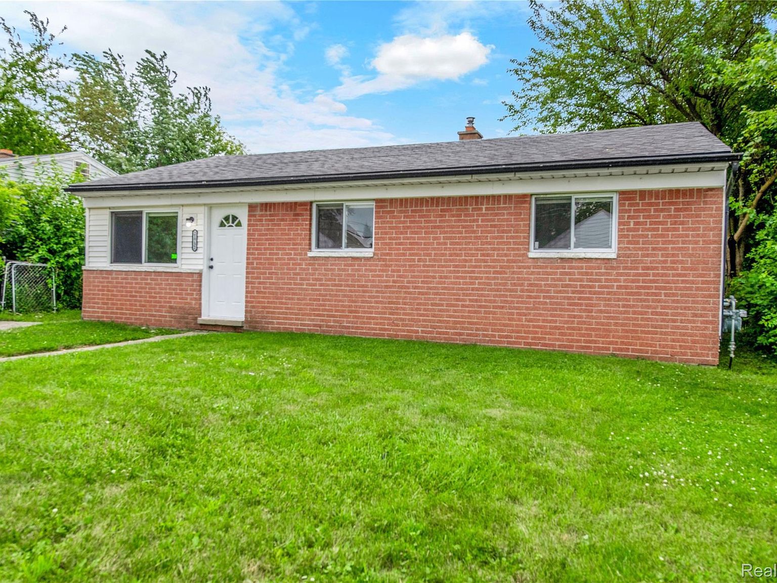 21732 Wellington Ave Warren, MI 48089 - Thumbnail 4