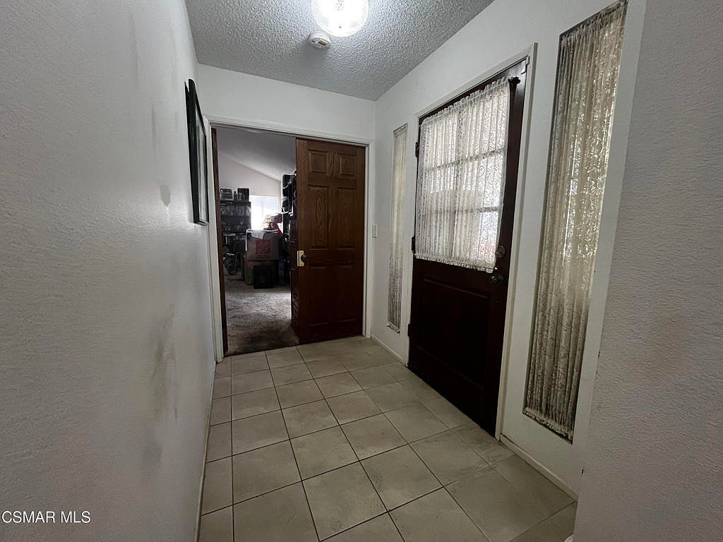 642 N Wendy Dr Thousand Oaks, CA 91320 - Thumbnail 4