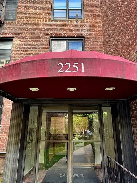 2251 Plumb 1 St #5G Brooklyn, NY 11229 - Thumbnail 4