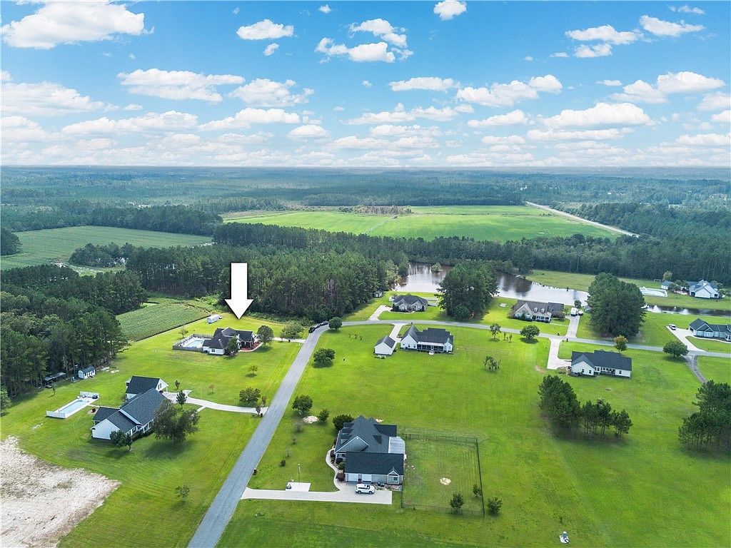 1320 Whitney Lake Rd Blackshear, GA 31516 - Thumbnail 4