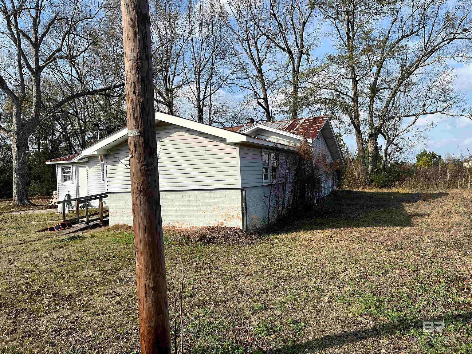 107 Avenue A Atmore, AL 36502 - Thumbnail 4