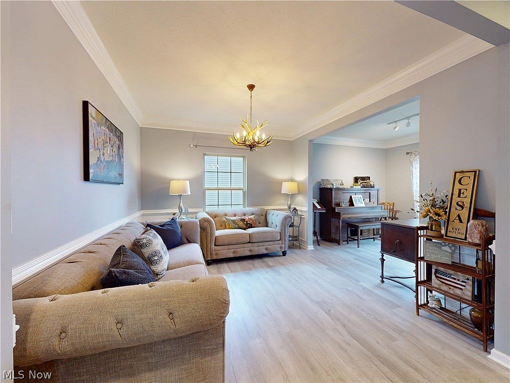 518 N Ashwood Ln Painesville, OH 44077 - Thumbnail 4