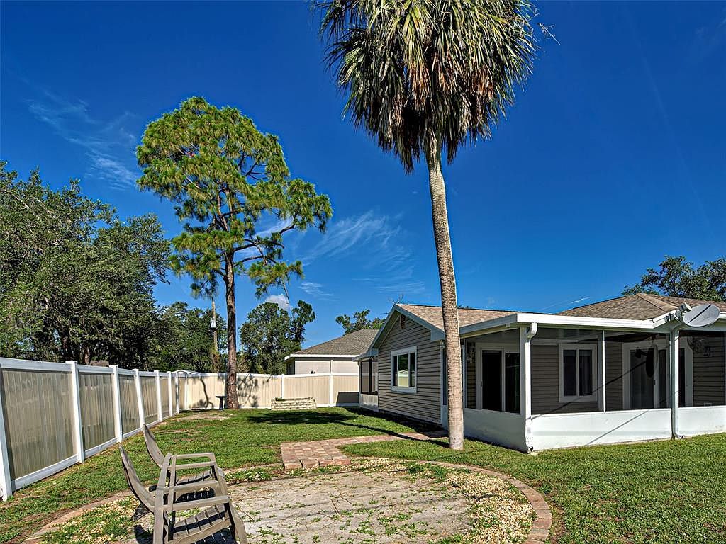 21093 Keeler Ave Pt Charlotte, FL 33954 - Thumbnail 4