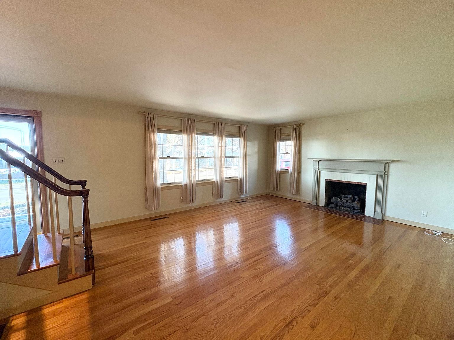 3030 Lynnwood Dr Paris, KY 40361 - Thumbnail 4