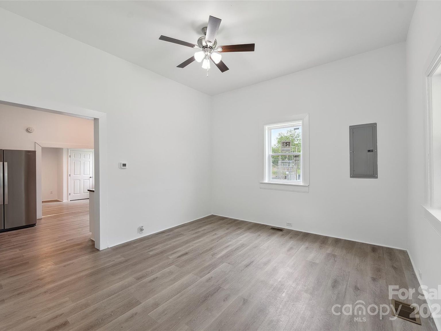 506 N Styers St Cherryville, NC 28021 - Thumbnail 4