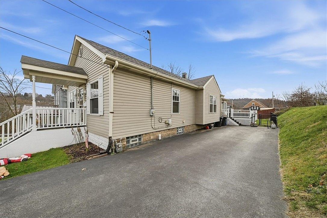 141 Beech St Aliquippa, PA 15001 - Thumbnail 4