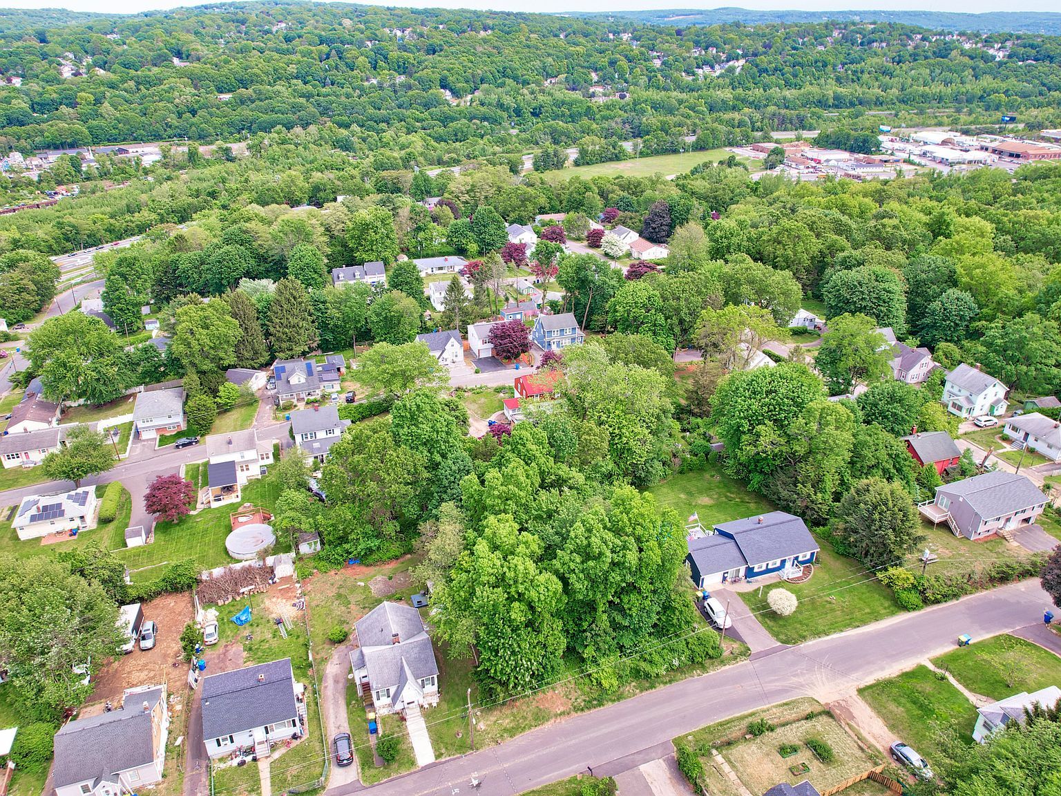 90 Chester Ave Waterbury, CT 06704 - Thumbnail 4