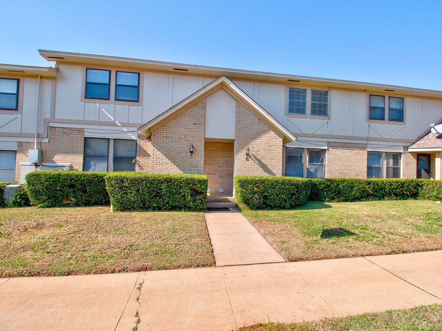 1905 W Morton St APT 5 Denison, TX 75020 - Thumbnail 4