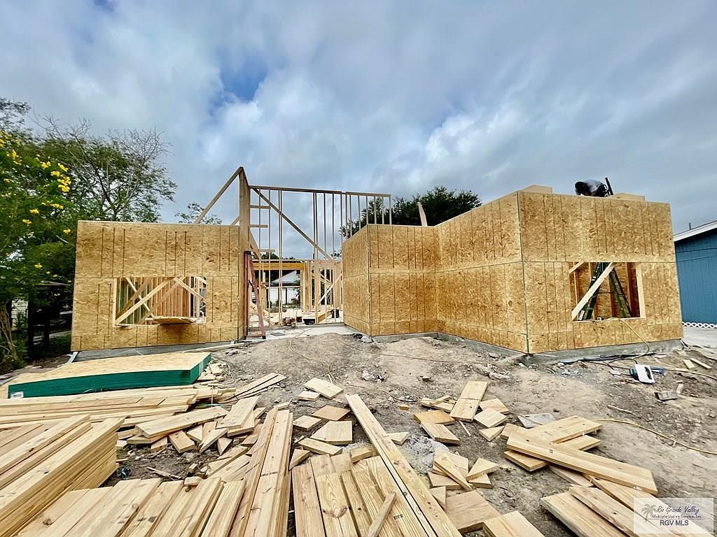 1634 Roosevelt St Brownsville, TX 78521 | Single Family