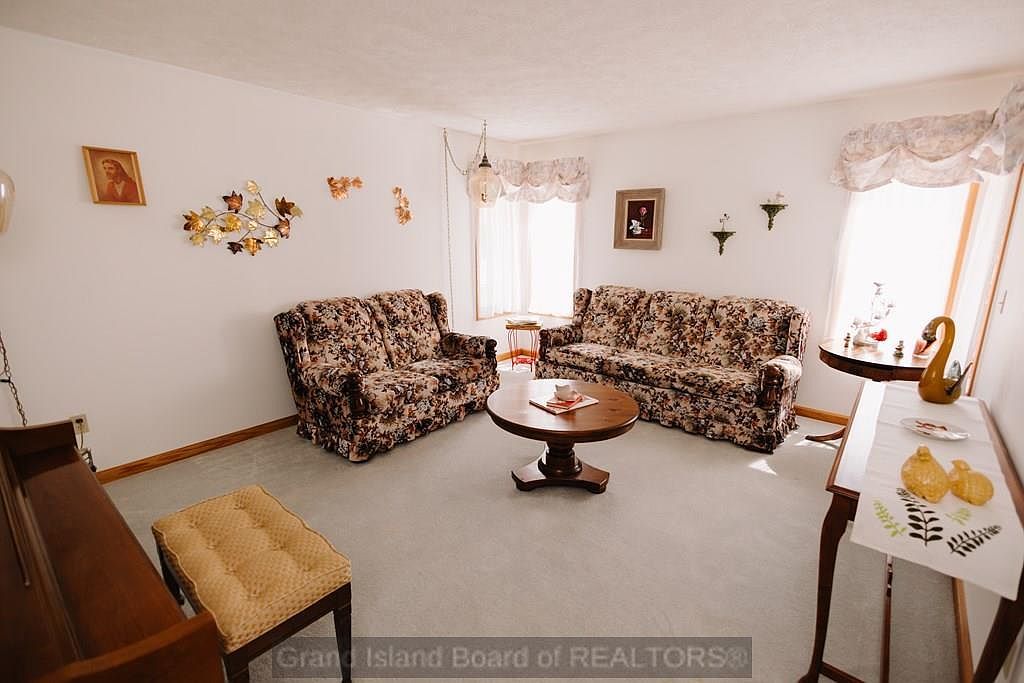 1218 Plantation Pl Grand Island, NE 68803 - Thumbnail 4