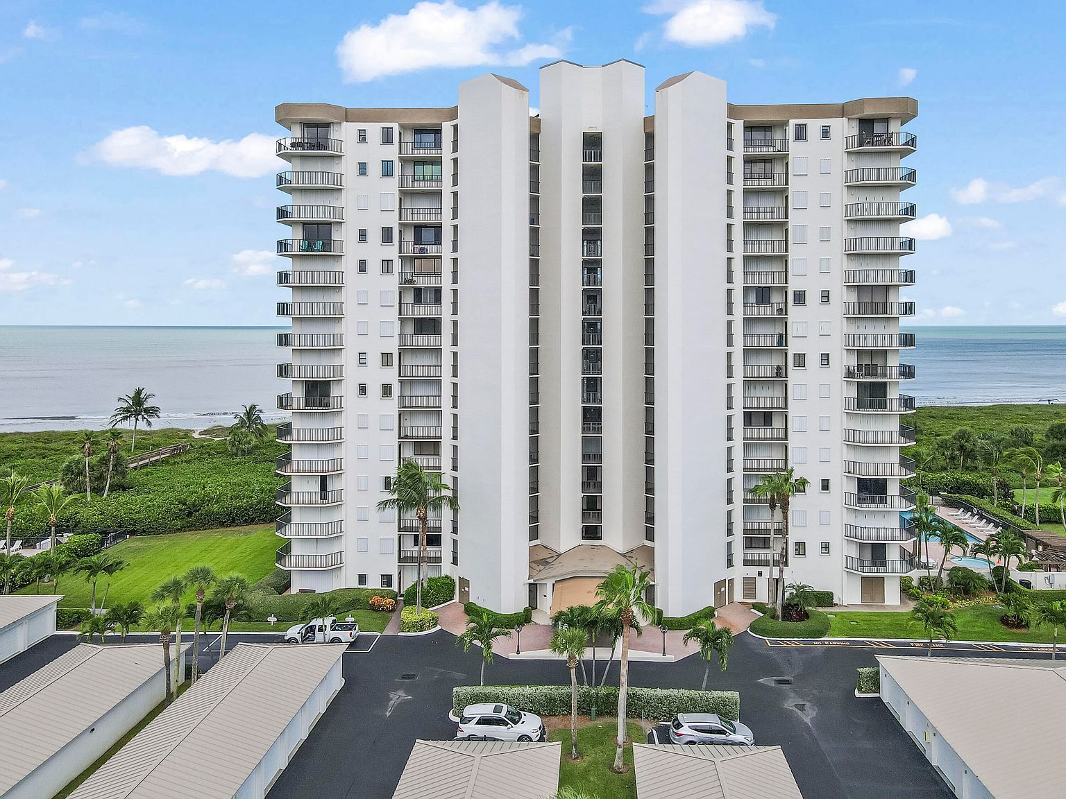 3120 N Highway A1a APT 201 Hutchinson Island, FL 34949 - Thumbnail 4