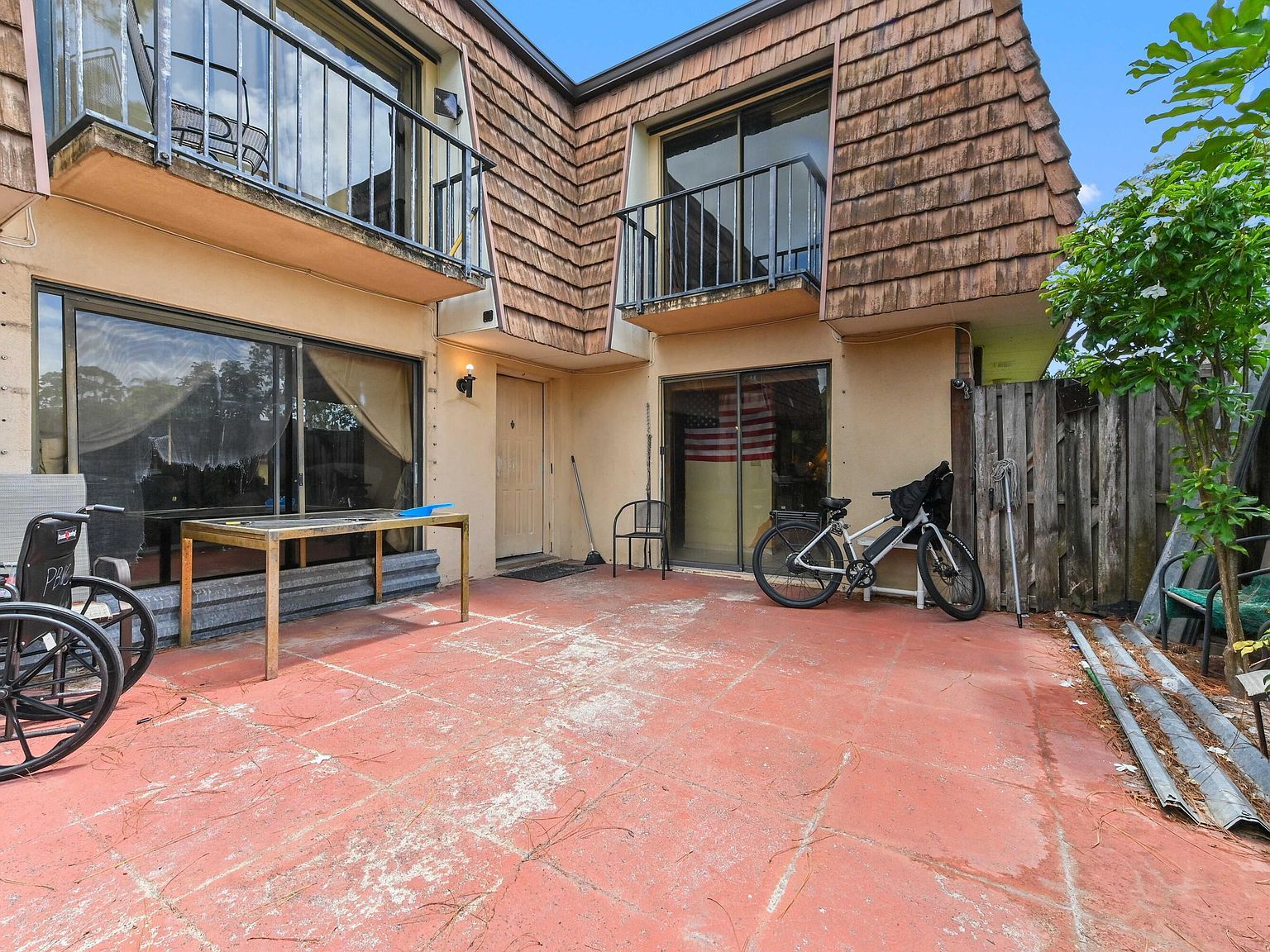 2423 24th Ln Greenacres, FL 33463 - Thumbnail 4