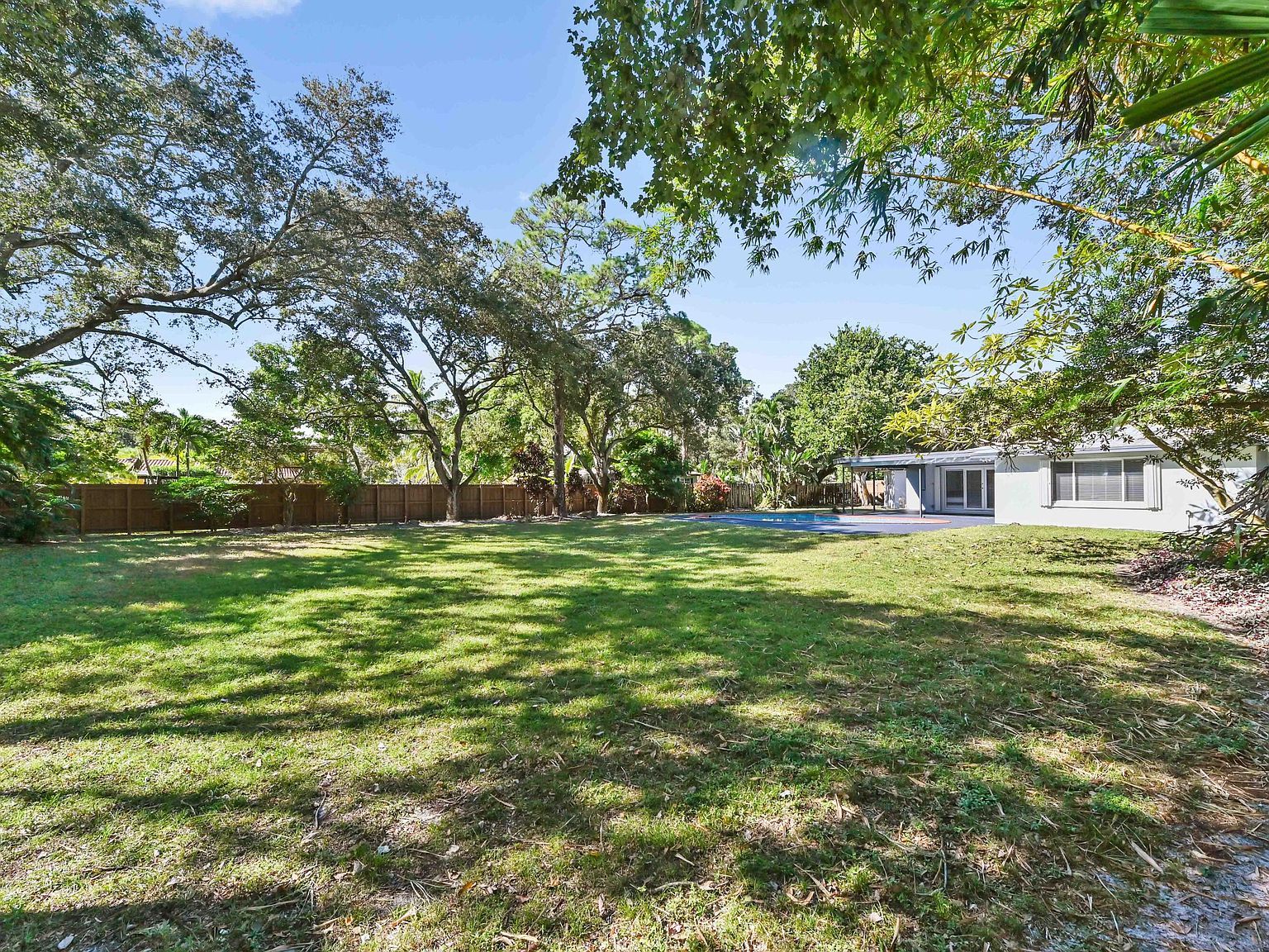 4330 SW 7th St Fort Lauderdale, FL 33317 - Thumbnail 4