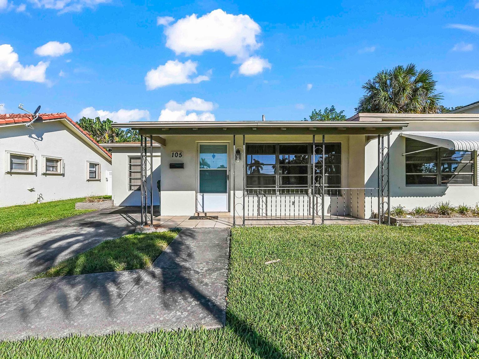 105 NE 2nd Pl Dania, FL 33004 - Thumbnail 4