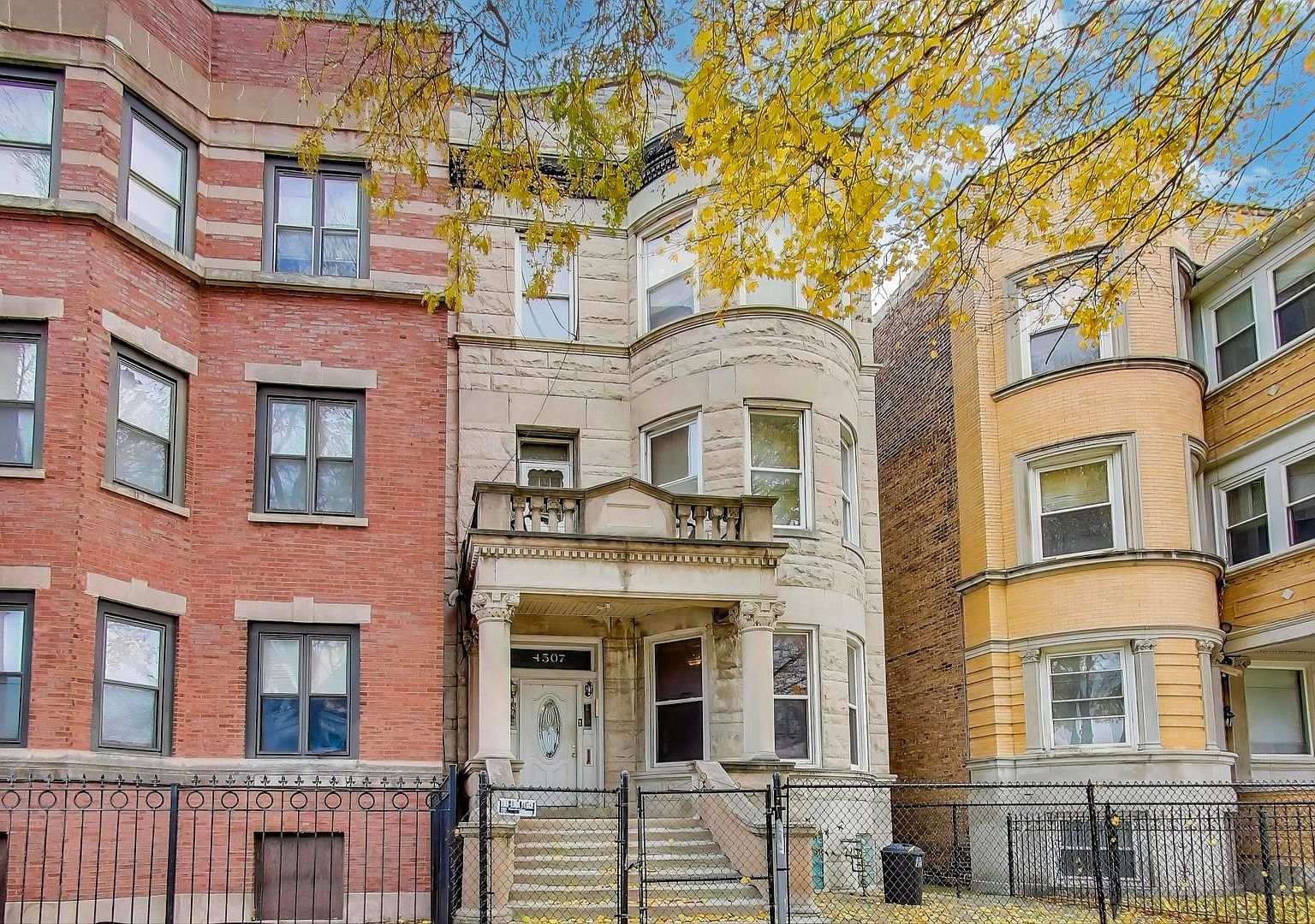 4507 S Michigan Ave Chicago, IL 60653 - Thumbnail 4