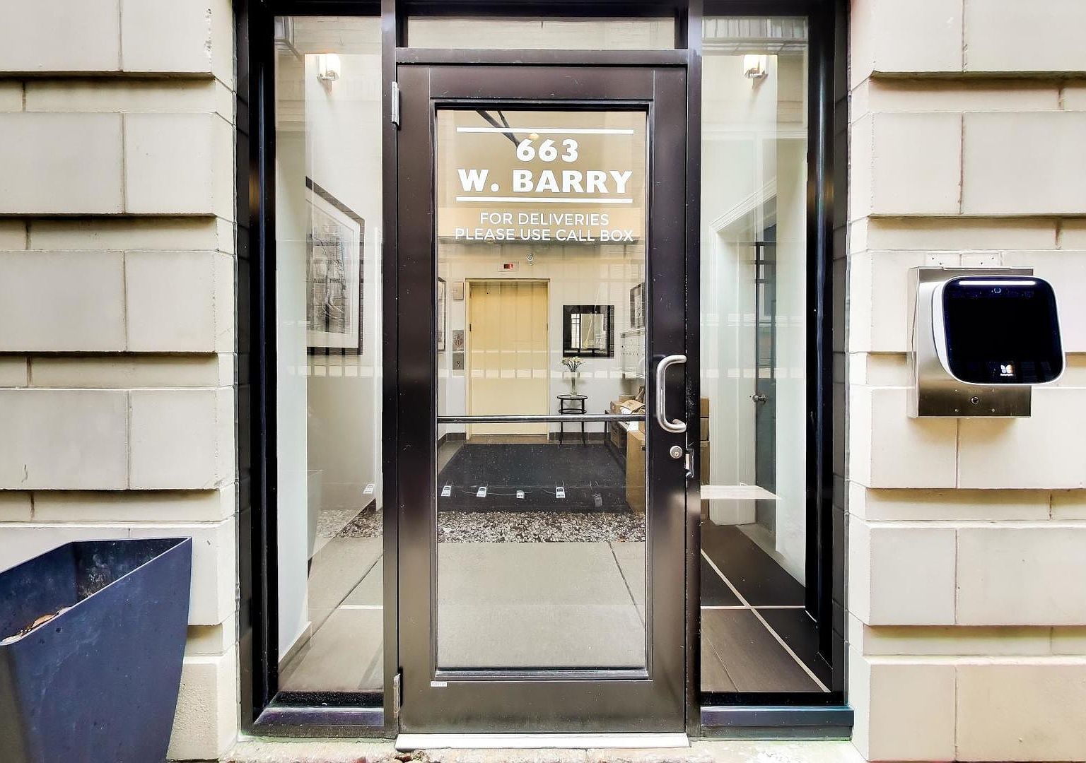 663 W Barry Ave APT 4C Chicago, IL 60657 - Thumbnail 4